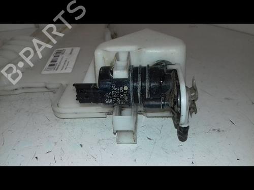 Windscreen washer tank PEUGEOT 3008 II SUV (MC_, MR_, MJ_, M4_) 1.5 BlueHDi 130 | BP22341851C113