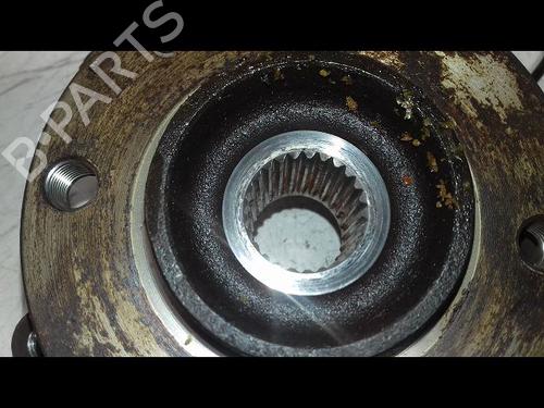 Used Left front steering knuckle CITROËN C4 I (LC_) 1.6 HDi (90 hp) 14887099