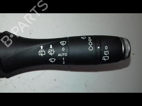 Used Steering column stalk RENAULT CLIO V (B7_) 1.5 Blue dCi 85 (B7AG) (86 hp) 19668952