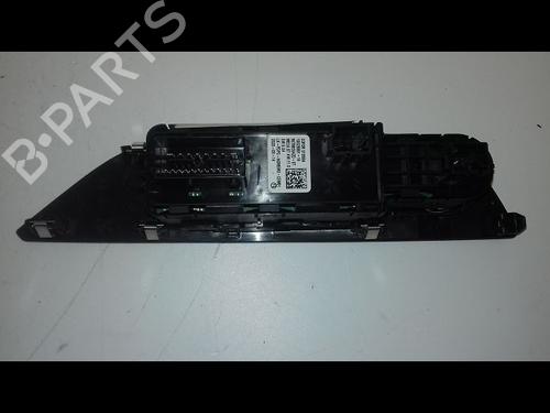 Left front window switch PEUGEOT 2008 II (UD_, US_, UY_, UJ_, UR_, UC_) 1.5 BlueHDI 130 | BP29225476I27 