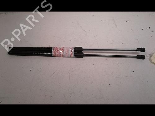 Used Tailgate lift support VW POLO IV (9N_, 9A_) 1.9 TDI (130 hp) 18277265