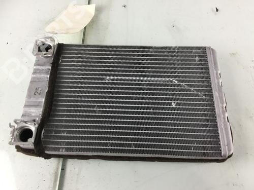 Used Heater matrix MERCEDES-BENZ C-CLASS (W203) C 240 (203.061) (170 hp) 8971258
