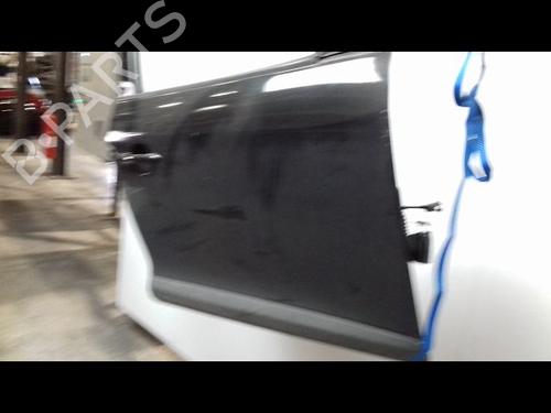 Used Right front door RENAULT MEGANE III Hatchback (BZ0/1_, B3_) 1.5 dCi (86 hp) 9447446