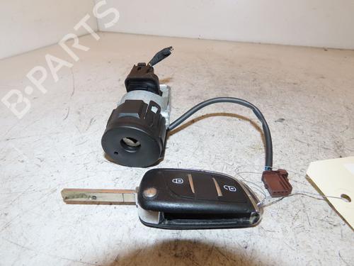 Used Ignition barrel CITROËN C3 II (SC_) 1.4 HDi 70 (SC8HZC, SC8HR0, SC8HP4) (68 hp) 33008609
