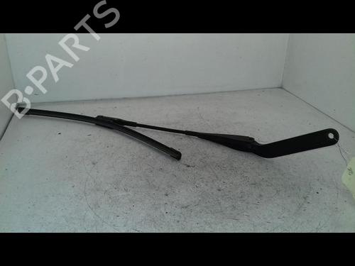 front-windshield-wiper-arm-bmw-1-e87-2003-2004-2005-2006-2007-2008-2009-2010-2011-2012-2013-38449384 main image