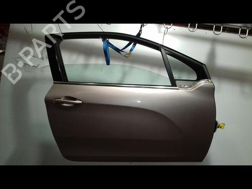 Used Right front door PEUGEOT 208 I (CA_, CC_) 1.2 VTI 82 (82 hp) 22997502