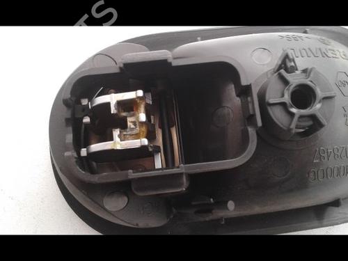 front-left-interior-door-handle-renault-twingo-ii-cn0_-12-cn0d-8200843631-2007-16931182 main image