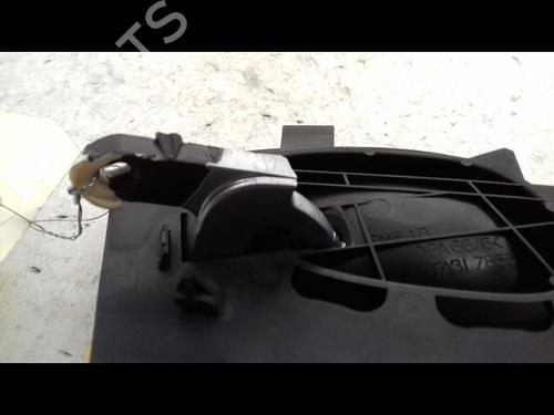 Used Rear right interior door handle PEUGEOT 206 Hatchback (2A/C) 1.4 16V (88 hp) 9253945