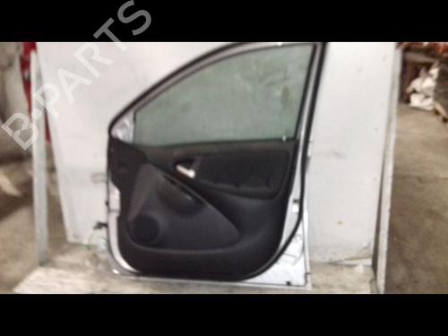 Used Left front door Left front door TOYOTA YARIS (_P1_) 1.0 (SCP10_, SCP10R) (65 hp) 33632208 33632208
