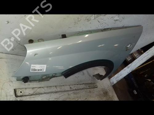 Używane Błotnik przedni lewy OPEL CORSA C (X01) 1.7 DTI (F08, F68) (75 hp) 29216553