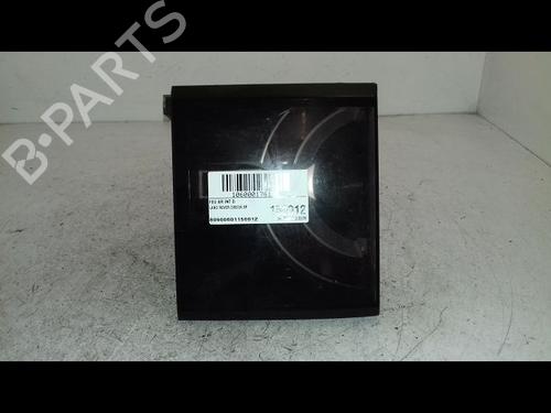 Højre baklys, luke Højre baklys, luke LAND ROVER DISCOVERY SPORT (L550) 2.0 D 4x4 (150 hp) 34640443 34640443