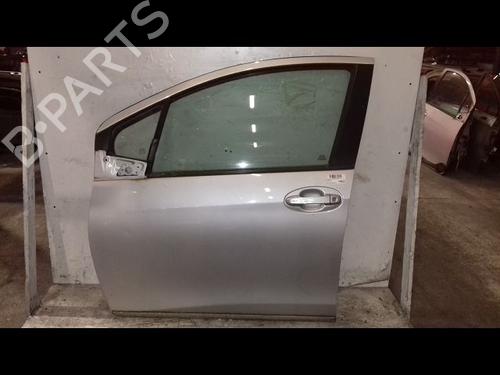 Used Left front door Left front door TOYOTA YARIS (_P13_) 1.4 D (NLP130_, NLP130) (90 hp) 33136010 33136010