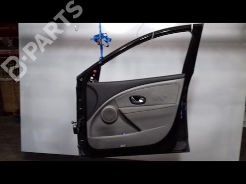 Used Right front door RENAULT MEGANE III Hatchback (BZ0/1_, B3_) 1.5 dCi (106 hp) 10082600