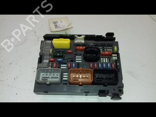 Used Fuse box CITROËN C4 I (LC_) 1.6 HDi (109 hp) 19337757