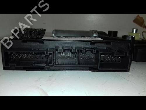 left-front-window-motor-porsche-cayenne-9pa-2002-2003-2004-2005-2006-2007-2008-2009-2010-29216707 main image