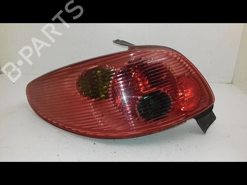 Used Left taillight PEUGEOT 206+ (2L_, 2M_) 1.4 i (2LKFWA, 2MKFWA) (75 hp) 19149820