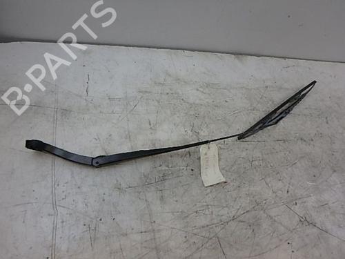 Used Front windshield wiper arm FIAT SCUDO Van (270_, 272_) 1.6 D Multijet (90 hp) 23196569