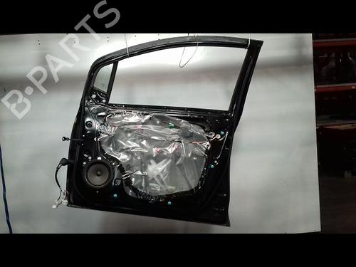 Used Right front door TOYOTA YARIS (_P9_) 1.4 D-4D (NLP90_, NLP90R) (90 hp) 16671200