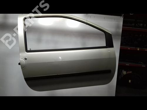 Used Right front door RENAULT TWINGO I (C06_) 1.2 (C066, C068) (58 hp) 11533305