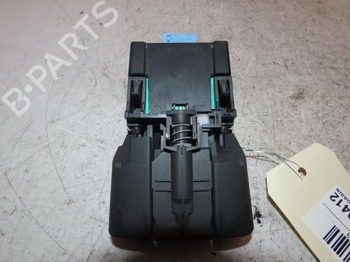 switch-renault-espace-iv-jk01_-2002-33221919 main image