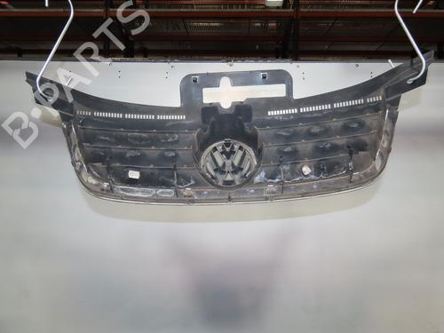 Front grille VW TOURAN (1T1, 1T2) 1.6 FSI (115 hp) 17469676