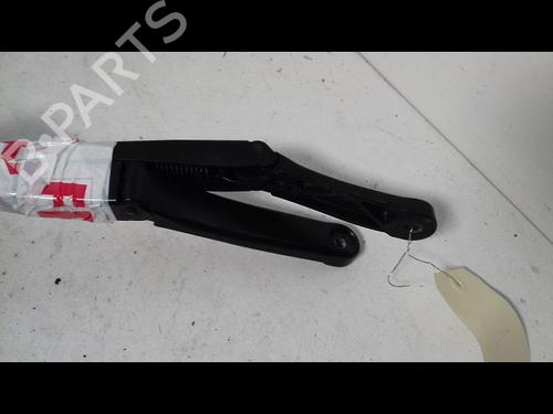 Used Front windshield wiper arm ALFA ROMEO 147 (937_) 1.6 16V T.SPARK (937.AXA1A, 937.AXB1A, 937.BXB1A) (120 hp) 14888533