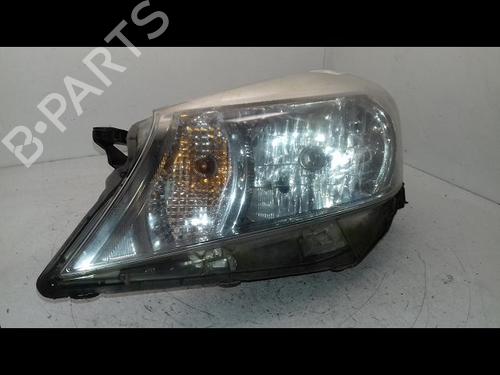 Used Left headlight TOYOTA YARIS (_P13_) 1.4 D (NLP130_, NLP130) (90 hp) 31347913