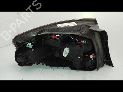 Right taillight PEUGEOT 407 (6D_) 2.0 HDi 135 (6DRHRH, 6DRHRE, 6DRHRG, 6DRHRJ) | BP19337890C35 