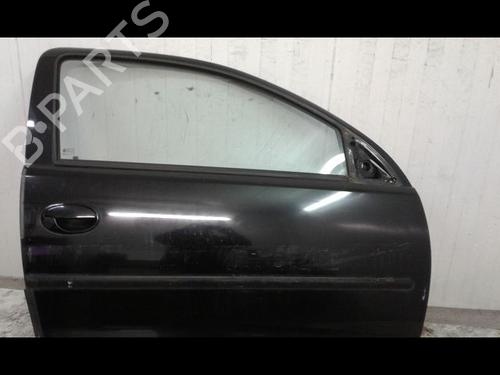 Used Right front door OPEL CORSA C (X01) 1.3 CDTI (F08, F68) (70 hp) 8965693