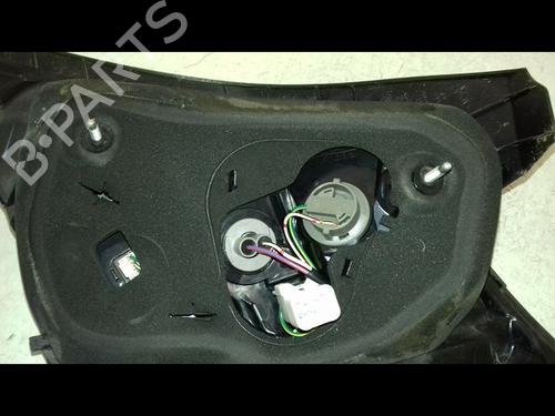 Used Left taillight TOYOTA YARIS (_P13_) 1.3 (NSP130_, NSP130) (99 hp) 29216926