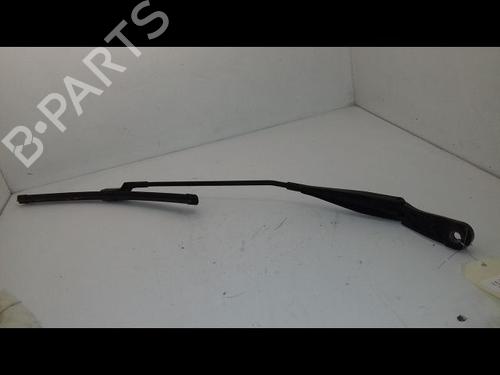 Used Front windshield wiper arm PEUGEOT 308 II (LB_, LP_, LW_, LH_, L3_) 1.2 THP 130 (131 hp) 29226761