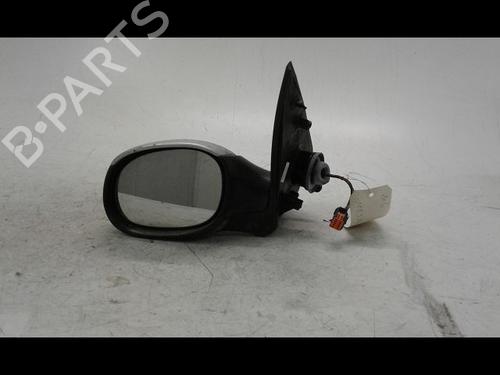 Used Left mirror PEUGEOT 206 Hatchback (2A/C) 1.4 i (75 hp) 23195607