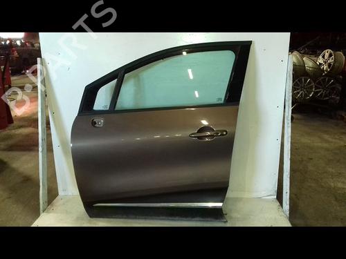 Left front door RENAULT CAPTUR I (J5_, H5_) 0.9 TCe 90 | BP29225027C2 
