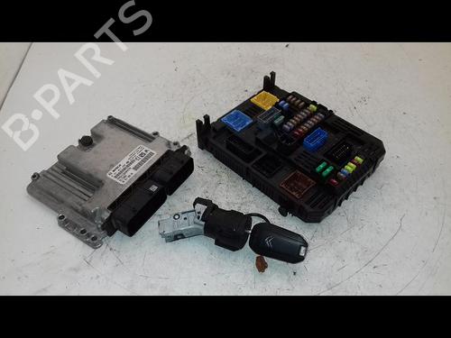 Engine control unit (ECU) CITROËN C3 III (SX) 1.5 BlueHDi 100 (SXYHYP, SXYHTU) | BP30949561M57 