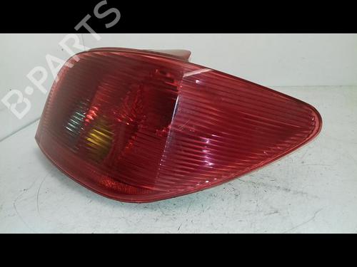 Right taillight PEUGEOT 307 (3A/C) 2.0 HDi 90 | BP30950268C35
