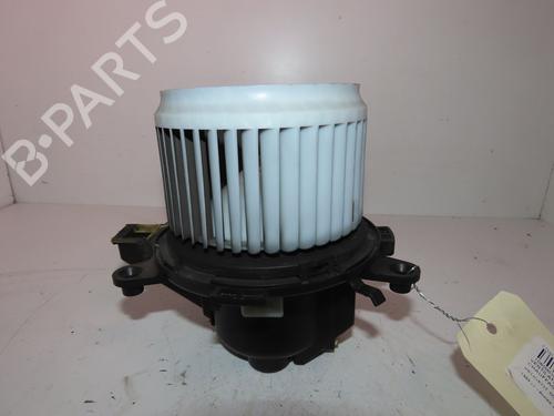 Used Heater blower motor PEUGEOT 5008 II (MC_, MJ_, MR_, M4_) 1.5 BlueHDi 130 (MCYHZJ, MCYHZR, MCYHZX) (131 hp) 19025469