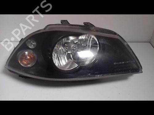 Used Right headlight SEAT IBIZA III (6L1) 1.4 16V (75 hp) 10690999