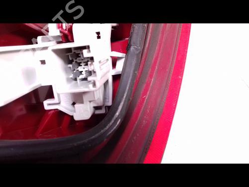 Used Right taillight FORD FIESTA VI (CB1, CCN) 1.25 (60 hp) 9447471