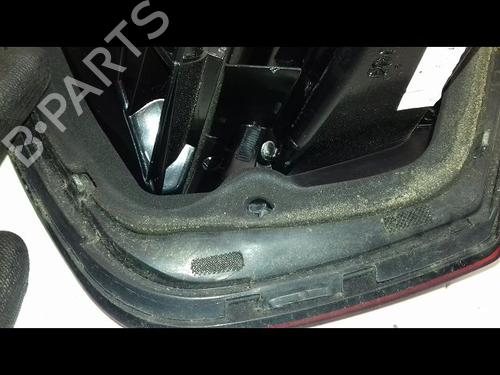 right-tailgate-light-citroen-c4-picasso-i-mpv-ud_-16-hdi-110-6351lr-2006-2007-2008-2009-2010-2011-2012-2013-2014-2015-17175786 main image