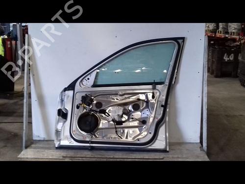 Used Right front door Right front door MERCEDES-BENZ C-CLASS (W204) C 220 CDI (204.002) (163 hp) 35796733 35796733