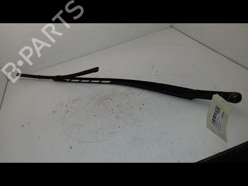 Used Front windshield wiper arm AUDI A3 Sportback (8PA) 1.6 TDI (105 hp) 29226751