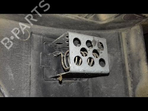 Frontplade/Frontkurv Frontplade/Frontkurv PEUGEOT 3008 I MPV (0U_) 1.6 HDi (112 hp) 33808480 33808480