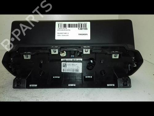 Multifunctionele display PEUGEOT 208 II (UB_, UP_, UW_, UJ_) 1.2 PureTech 100 | BP30949608C48