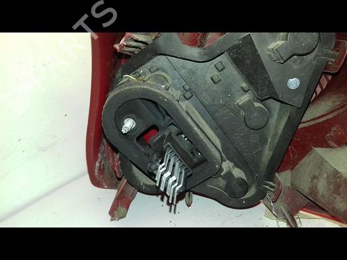 Used Left taillight PEUGEOT 207 SW (WK_) 1.6 HDi (90 hp) 30950377