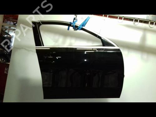 Used Right front door MERCEDES-BENZ A-CLASS (W177) A 200 (177.087) (163 hp) 31347786