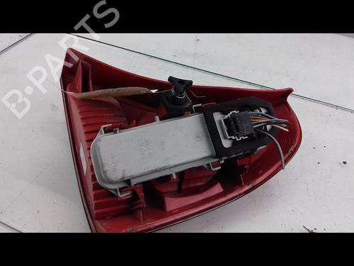 Used Left taillight PEUGEOT 107 (PM_, PN_) 1.0 (68 hp) 15200607