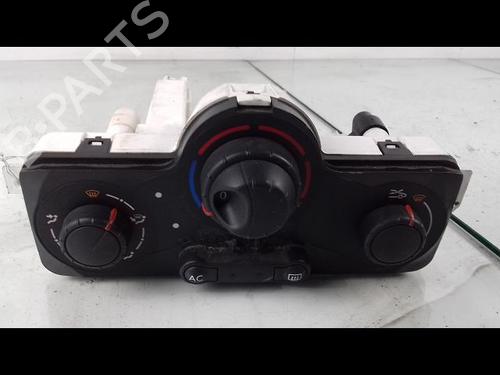 Used Climate control RENAULT CLIO III (BR0/1, CR0/1) 1.5 dCi (75 hp) 15743631