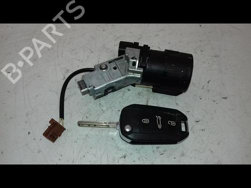 Engine control unit (ECU) CITROËN C4 CACTUS 1.2 VTi 82 | BP18692162M57 
