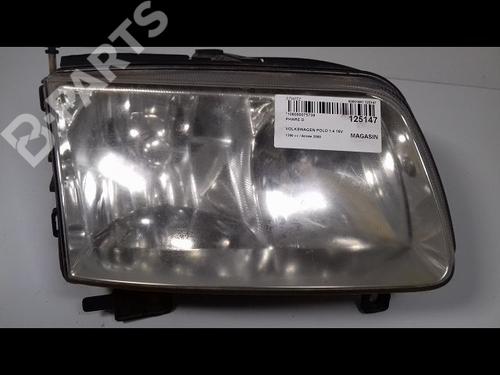Used Right headlight VW POLO (6N2) 1.4 16V (75 hp) 10489849