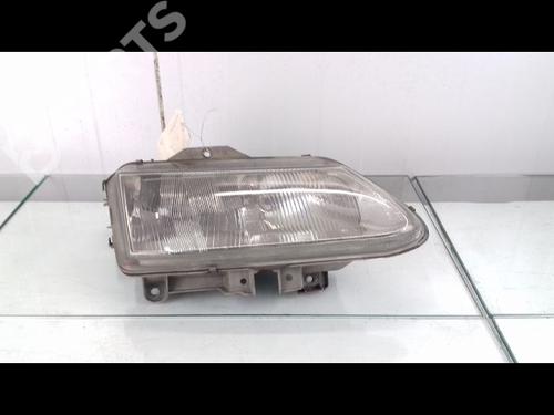 Used Right headlight RENAULT ESPACE III (JE0_) 2.2 12V TD (JE0E, JE0H, JE0P) (113 hp) 8962350